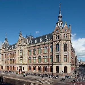 5* Otel Conservatorium